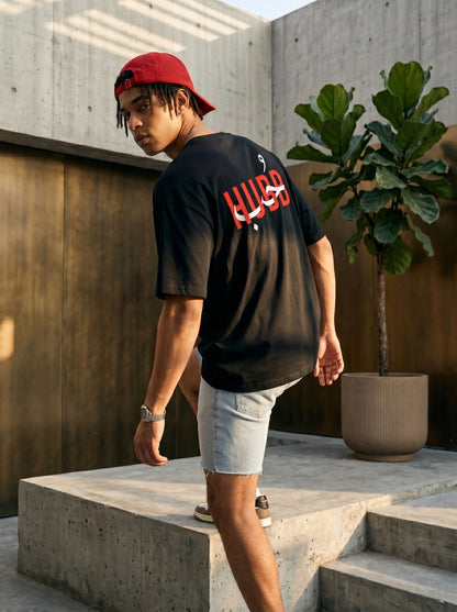 HUBB حب Oversized Graphic Tee