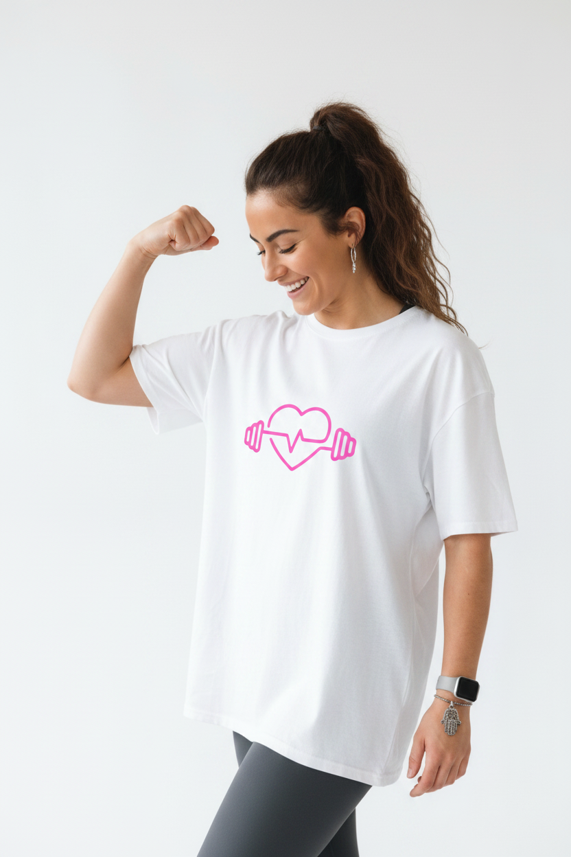 Lift With Love tee – seated pose